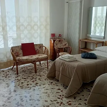 Dimora Nonna Dora Lejlighed *