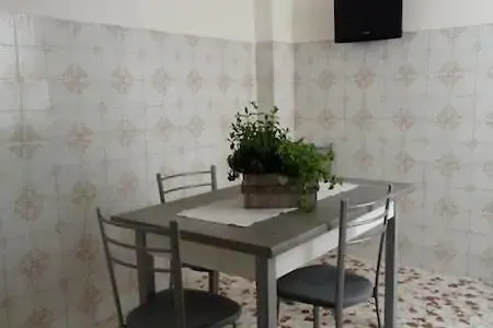 דירה Dimora Nonna Dora פולינאנו א מארה